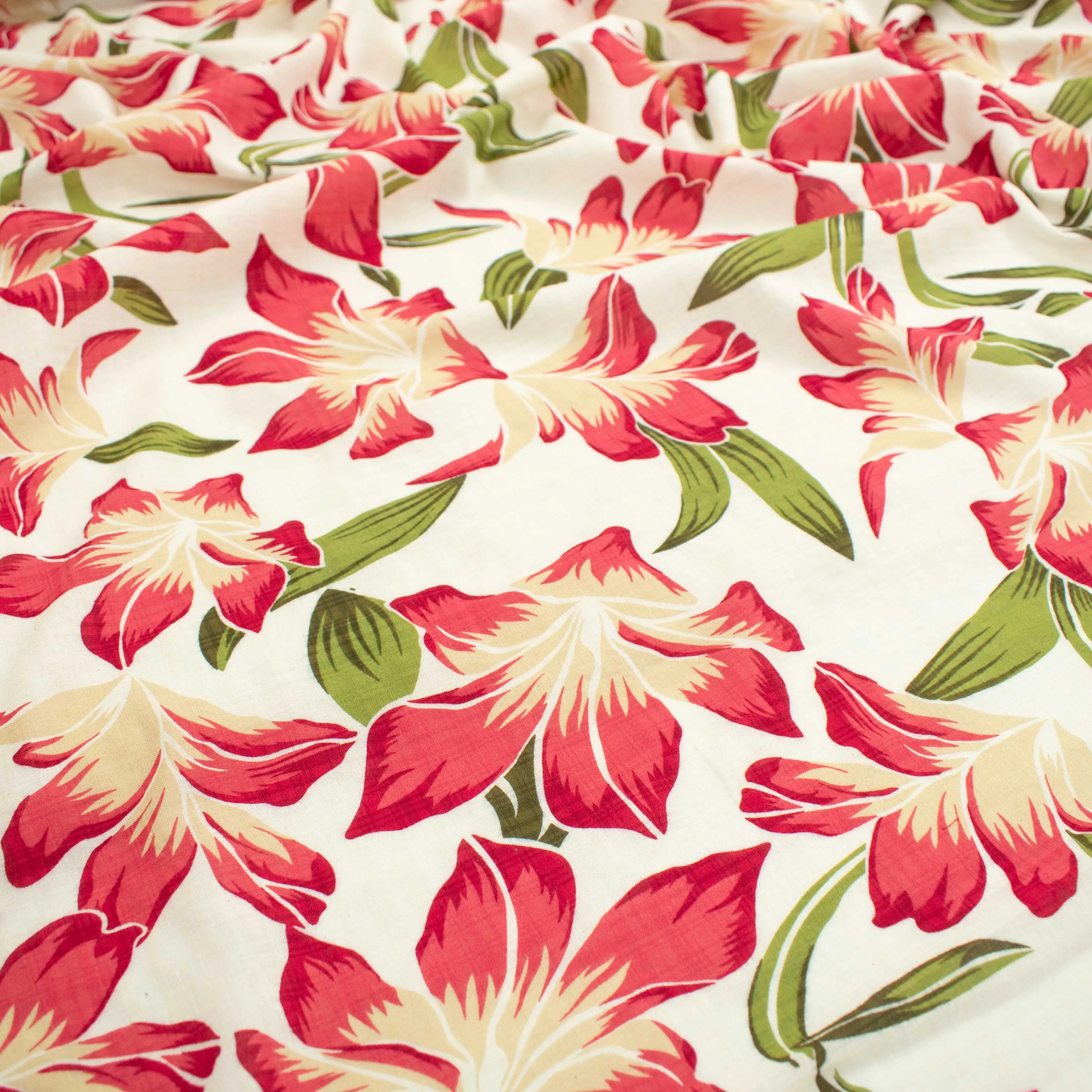 Crinkle Cotton Prints Design-20 Red Lily Flowers on White
