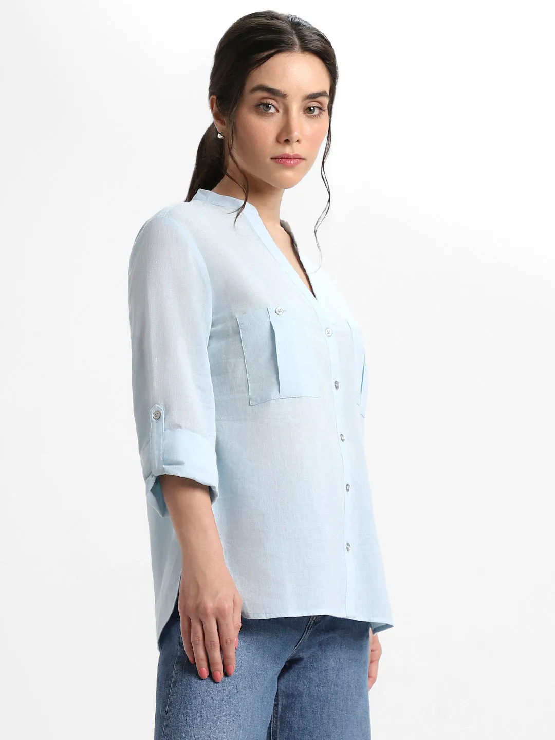 DL Woman Round Neck Regular Fit Solid Light Blue Top