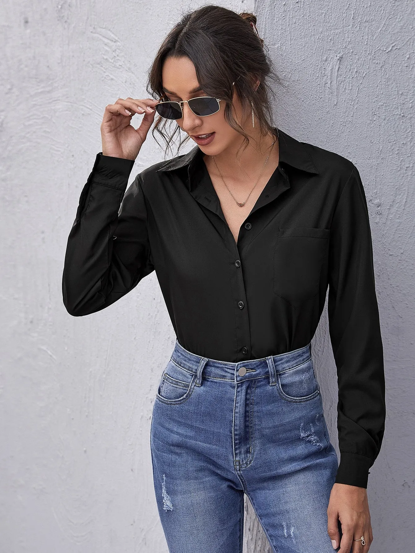 Nailea x SHEINsquad Patch Pocket Button Front Solid Blouse