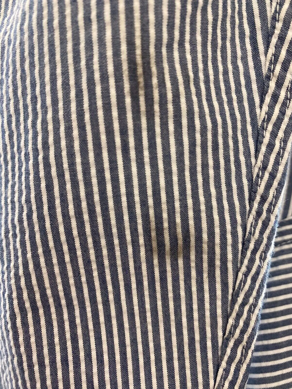 Nautica Shirt Men XL Blue Pinstriped Chest Pocket Long Sleeve Collar Button Down