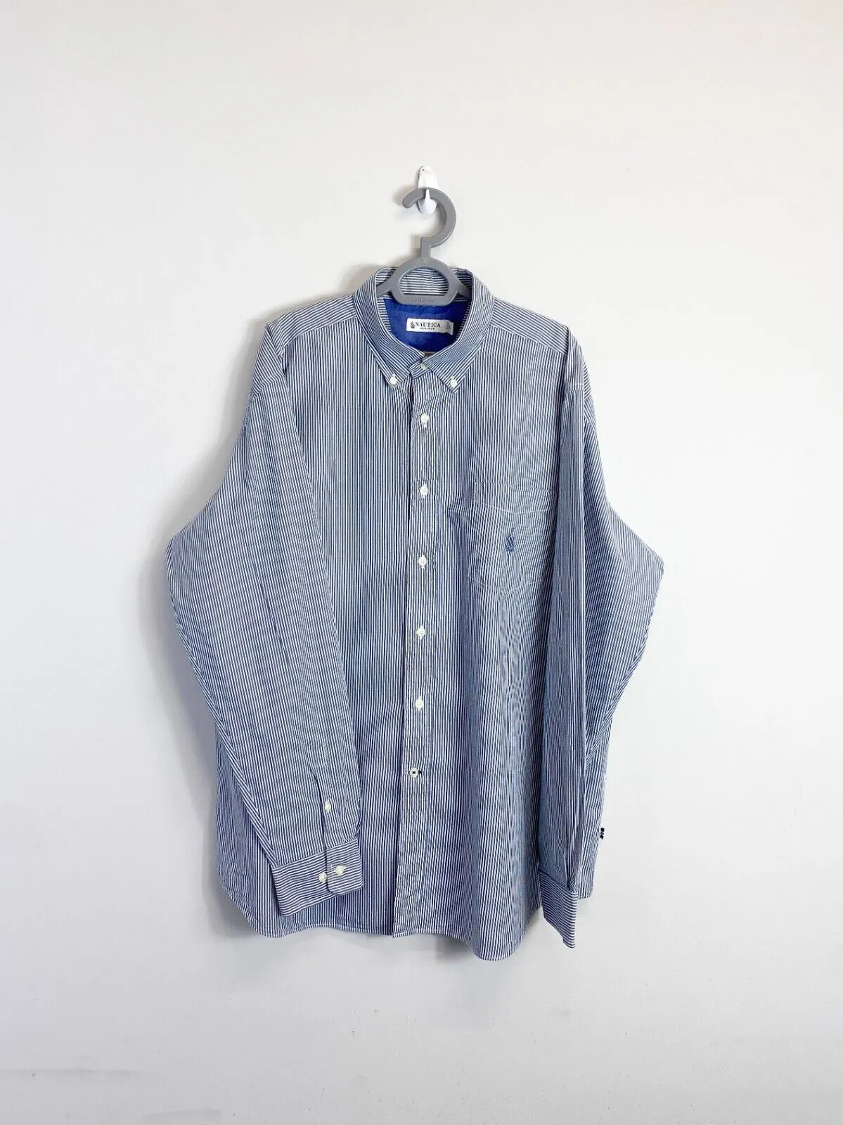 Nautica Shirt Men XL Blue Pinstriped Chest Pocket Long Sleeve Collar Button Down