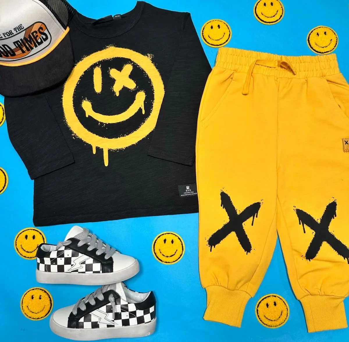 SMILEY LONG SLEEVE TSHIRT