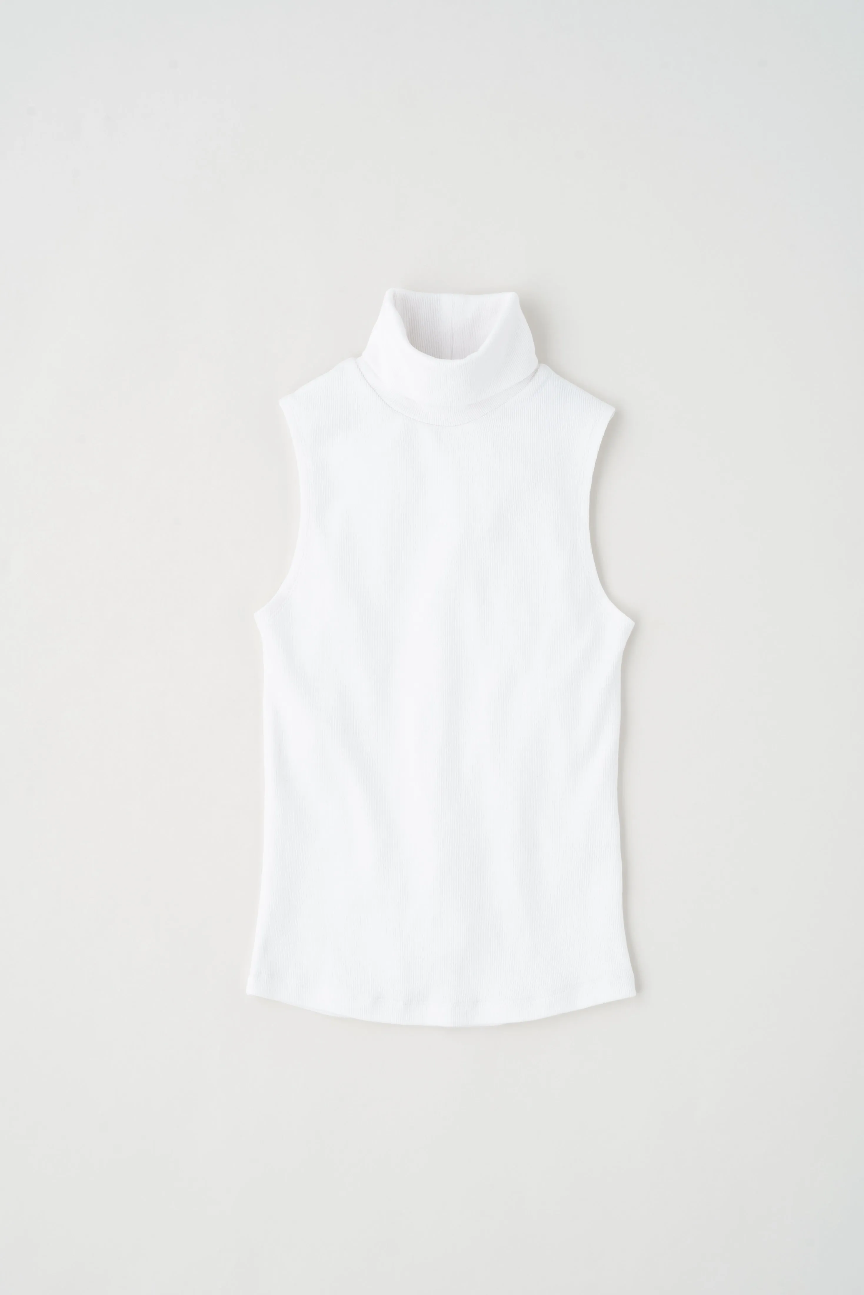 Women's Sleeveless Turtleneck in White