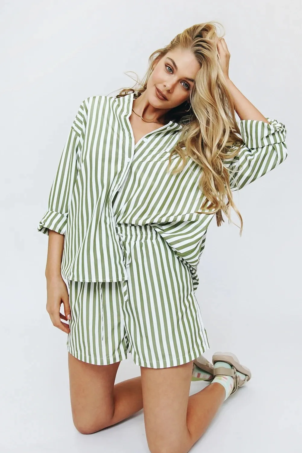 xakxx xakxx Stylish Women's Classic-Fit Long Sleeve Lightweight Button Down Shirt  Vertical Stripes Oversize BF Style Top Blouses